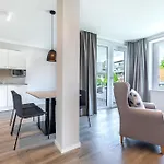 Godewindpark Deluxe-suite 1-02 Mit Ost-loggia Und Schoenem Gartenblick Διαμέρισμα Λίμπεκ