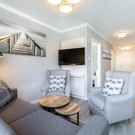 Deluxe-suite 1-02 Mit Ost-loggia Und Schoenem Gartenblick