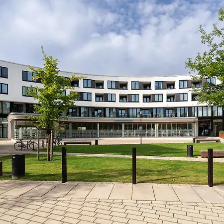 Luxussuite 1 02 Mit Ost-loggia Und Schönem Gartenblick