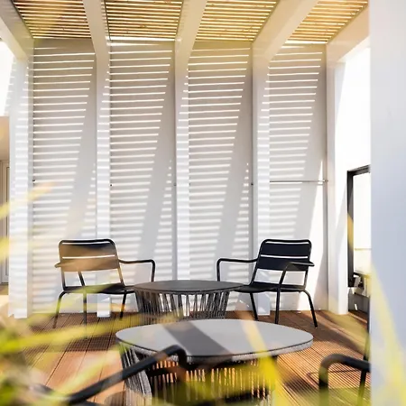 Luxussuite 1 02 Mit Ost-loggia Und Schönem Gartenblick * Lübeck