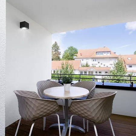 Luxussuite 1 02 Mit Ost-loggia Und Schönem Gartenblick Apartment