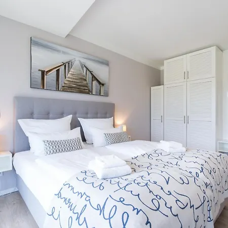Luxussuite 1 02 Mit Ost-loggia Und Schönem Gartenblick