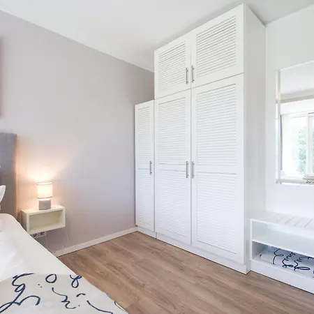 Apartment Luxussuite 1 02 Mit Ost-loggia Und Schönem Gartenblick *
