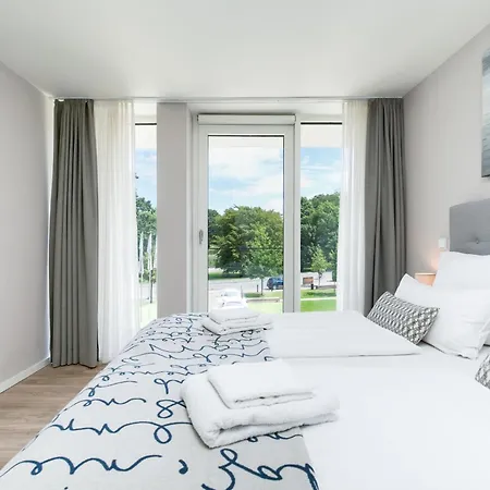 Luxussuite 1 02 Mit Ost-loggia Und Schönem Gartenblick