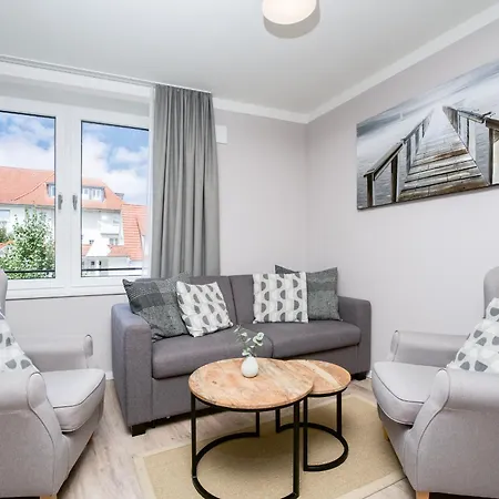 Apartment Luxussuite 1 02 Mit Ost-loggia Und Schönem Gartenblick *