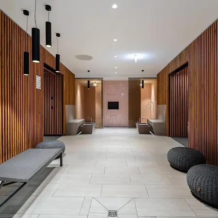 Luxussuite 1 02 Mit Ost-loggia Und Schönem Gartenblick *